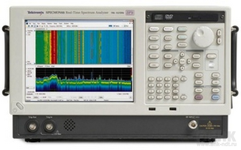 Анализатор спектра реального времени SPECMON3