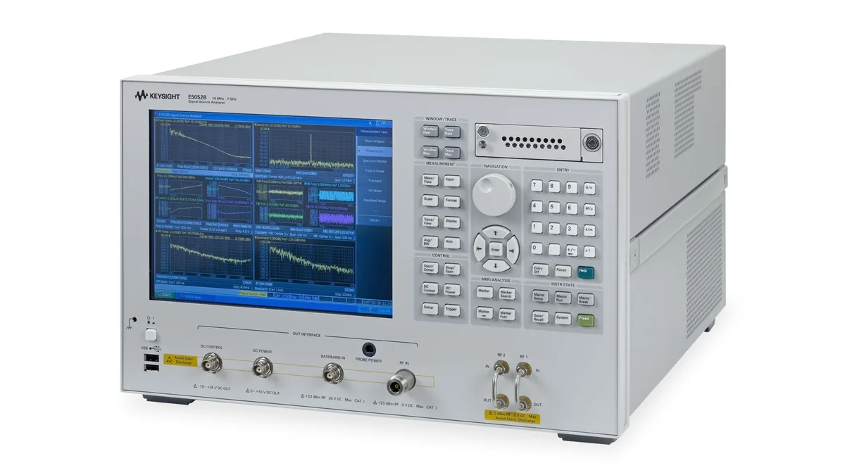 Анализатор источников сигналов Keysight E5052B