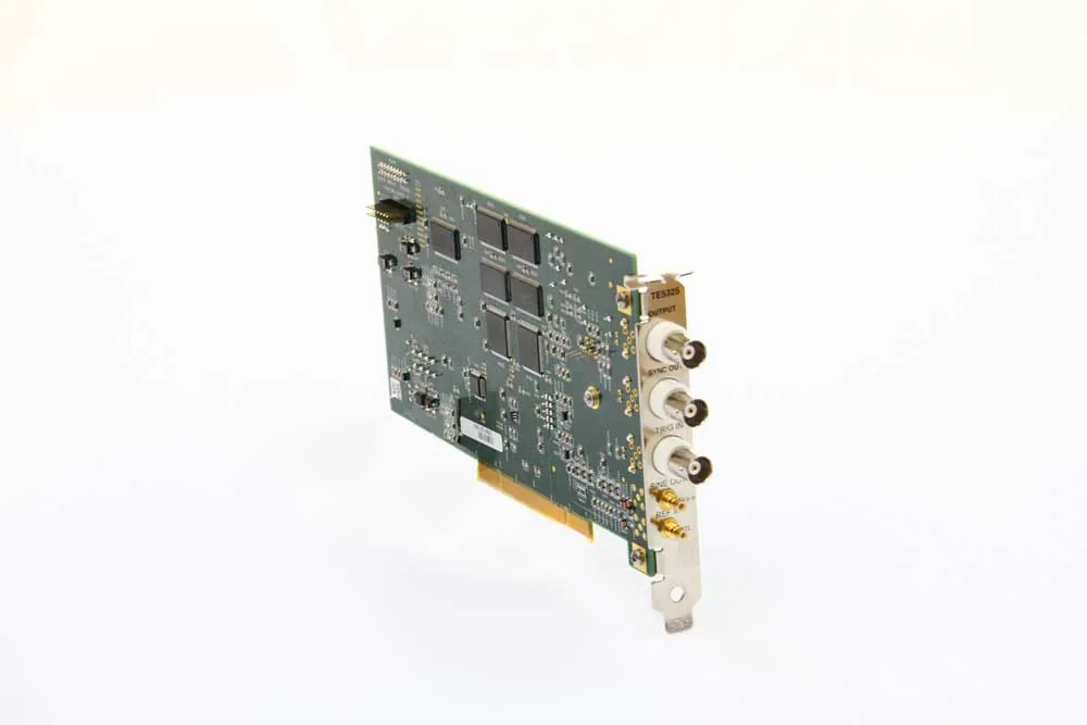 Генератор Tabor PXI 5300